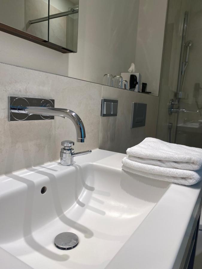 Hotel Eberhards Am Wasser Bietigheim-Bissingen Extérieur photo