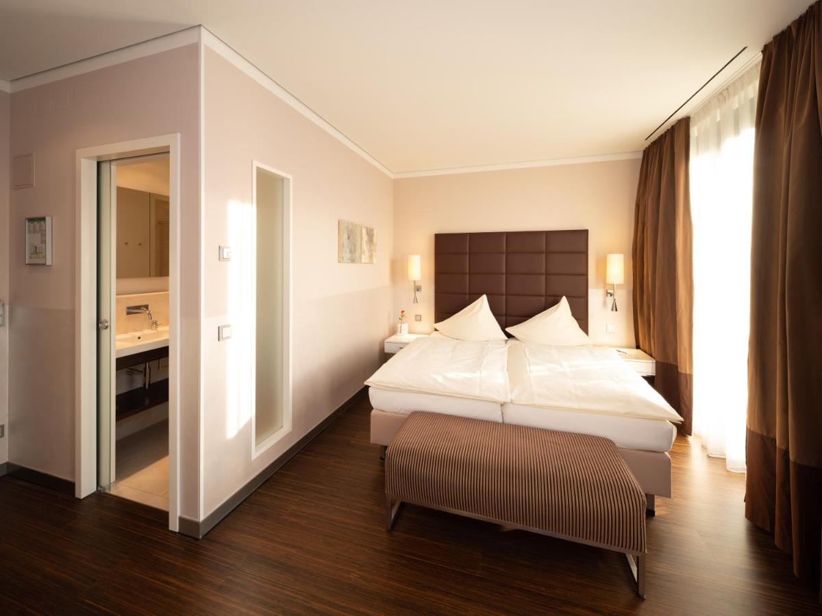 Hotel Eberhards Am Wasser Bietigheim-Bissingen Extérieur photo